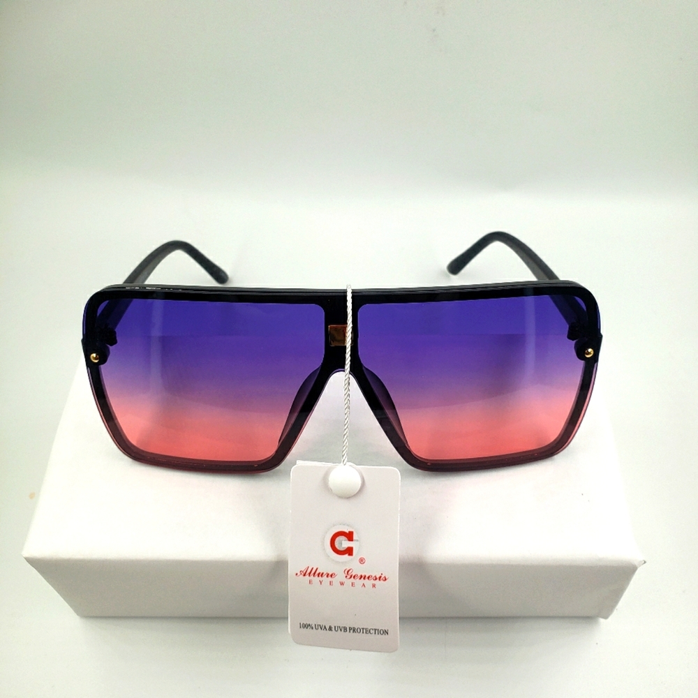 Women's fashiom sunglasses.